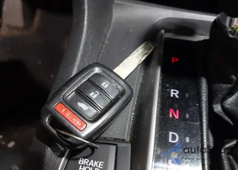 2017 Honda Civic Lx z USA, uszkodzony, nr VIN SHHFK7H2XHU405751